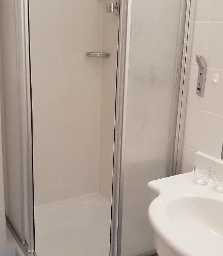 2 Mitterdorf فيليبسغويت